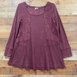 Eloise Lace Embellished Casual Maroon Top Size Large